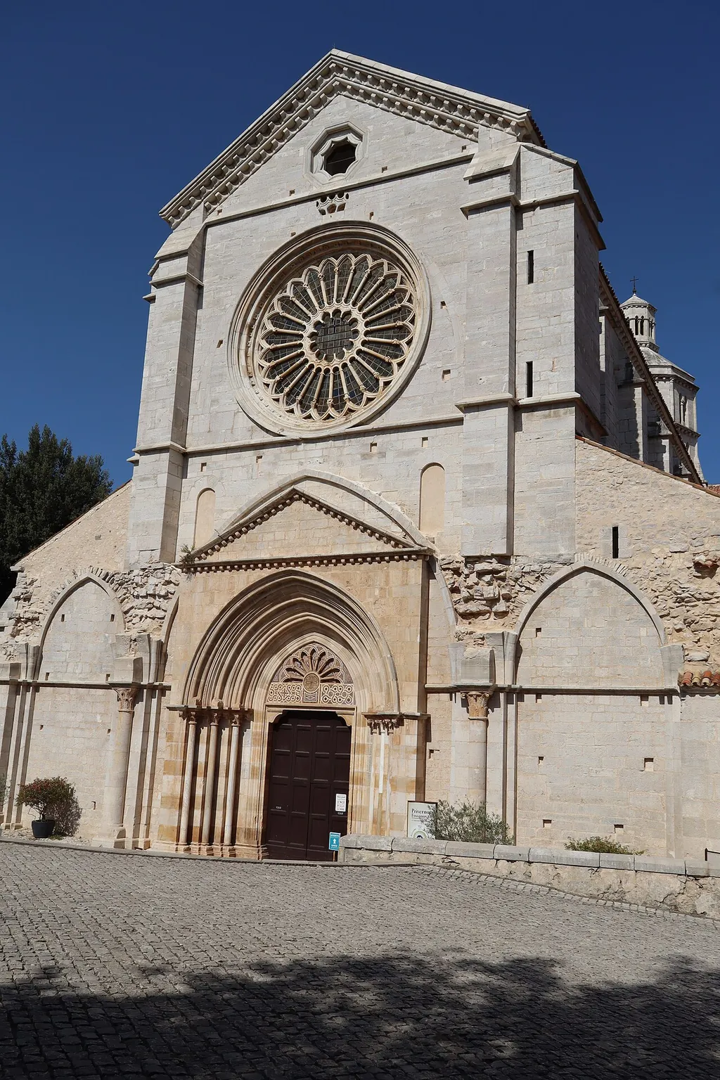 Abbazia di Fossanova in Priverno – Bild 8 von 8