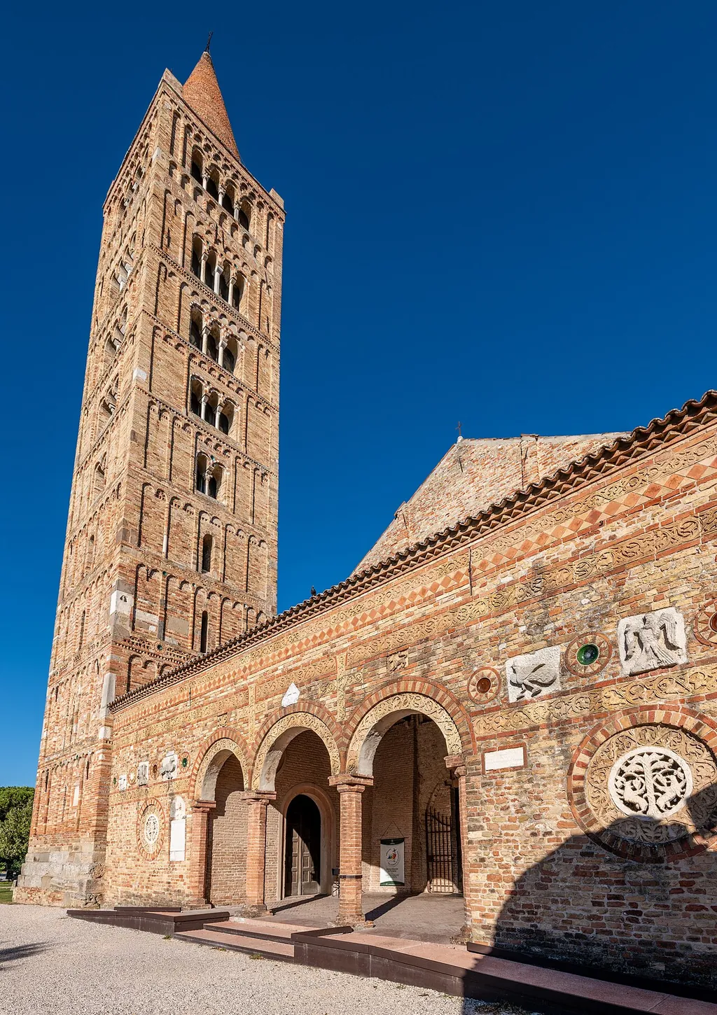 Abbazia di Pomposa e Museo Pomposiano in Codigoro – Foto 5 di 10