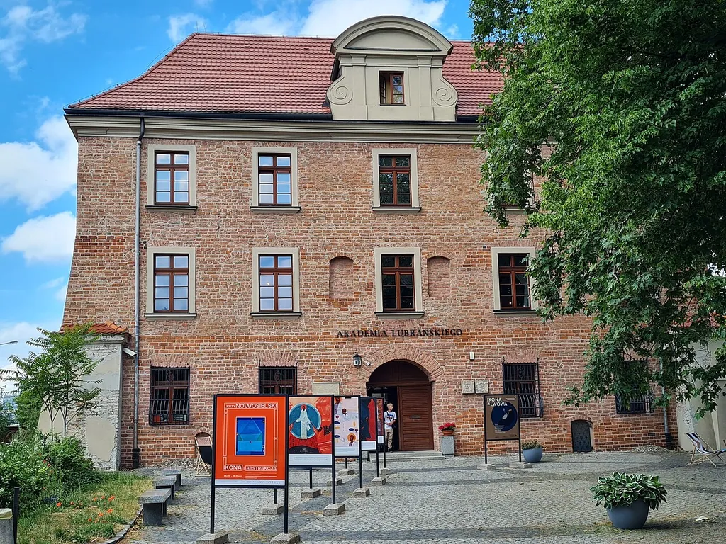 Akademia Lubrańskiego – Muzeum Archidiecezjalne w Poznaniu in Poznań – Zdjęcie 2 z 6