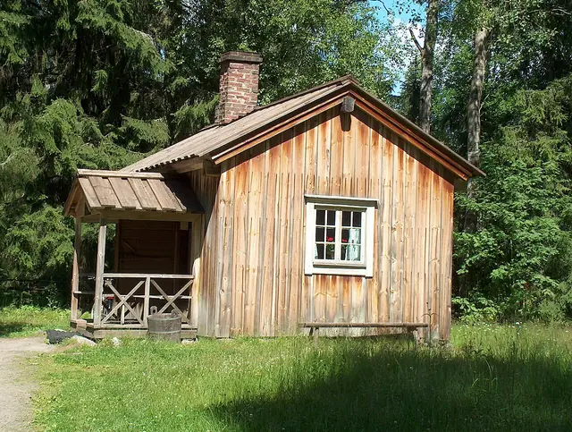 Aleksis Kiven kuolinmökki in Tuusula