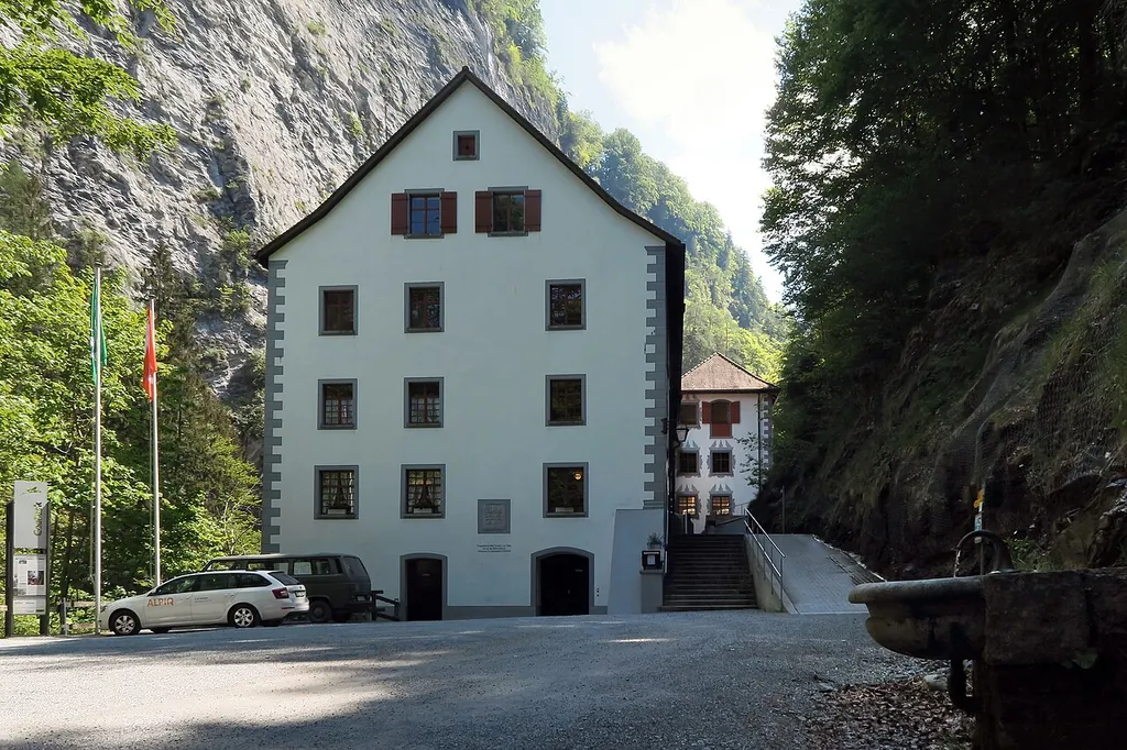 Altes Bad Pfäfers – Photo 2 of 5