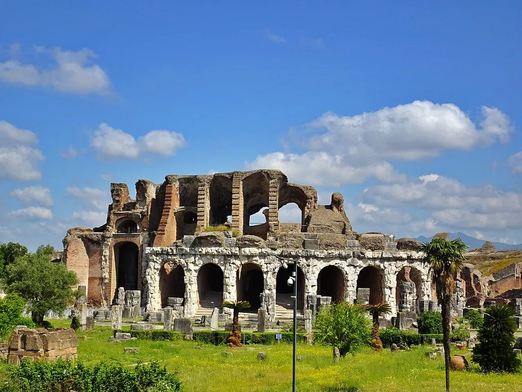 Anfiteatro Campano in Santa Maria Capua Vetere – Photo 2 of 5