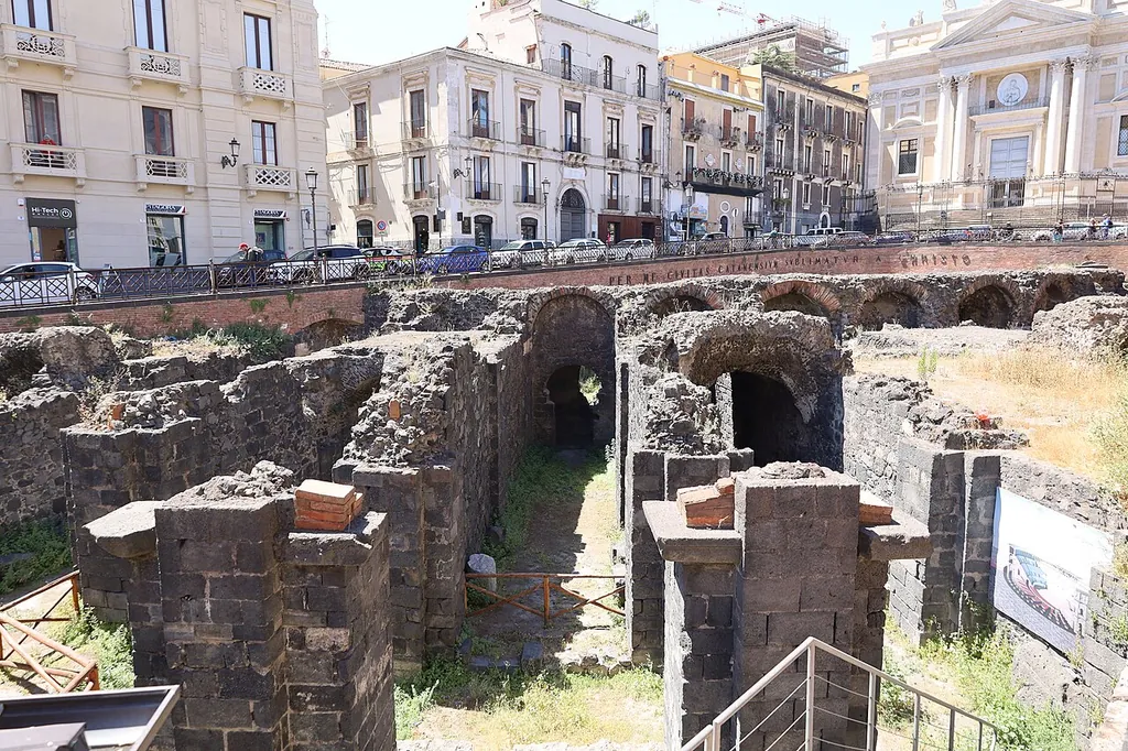 Anfiteatro romano di Catania – Bild 4 von 6