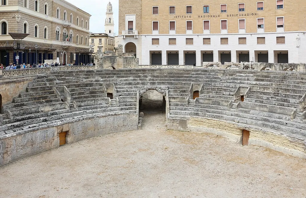 Anfiteatro romano di Lecce – Bild 4 von 7