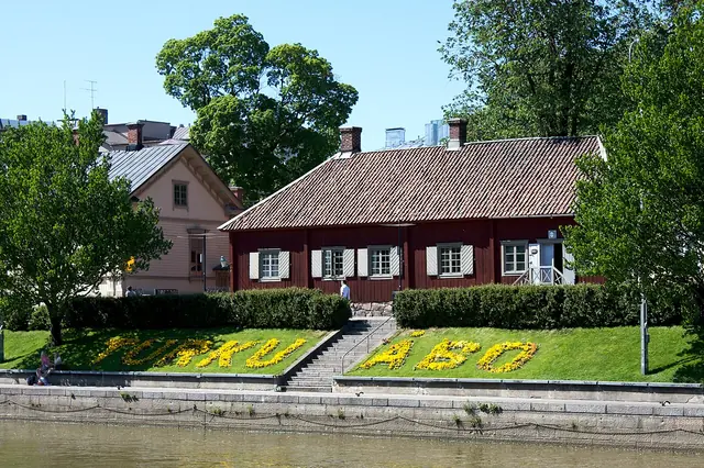 Apteekkimuseo ja Qwenselin talo in Turku