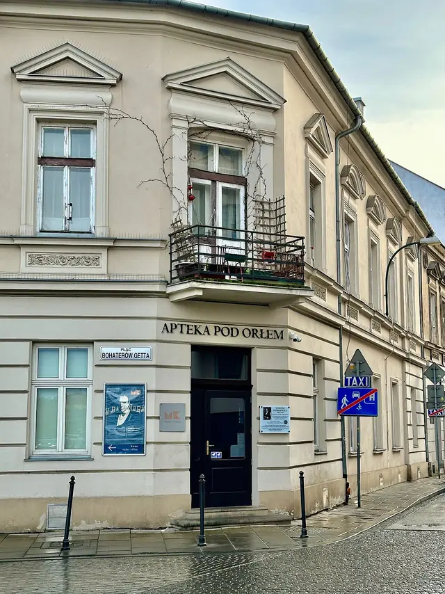 Apteka Pod Orłem w Krakowie in Krakau – Bild 3 von 4