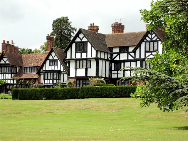 Ascott House in Leighton Buzzard