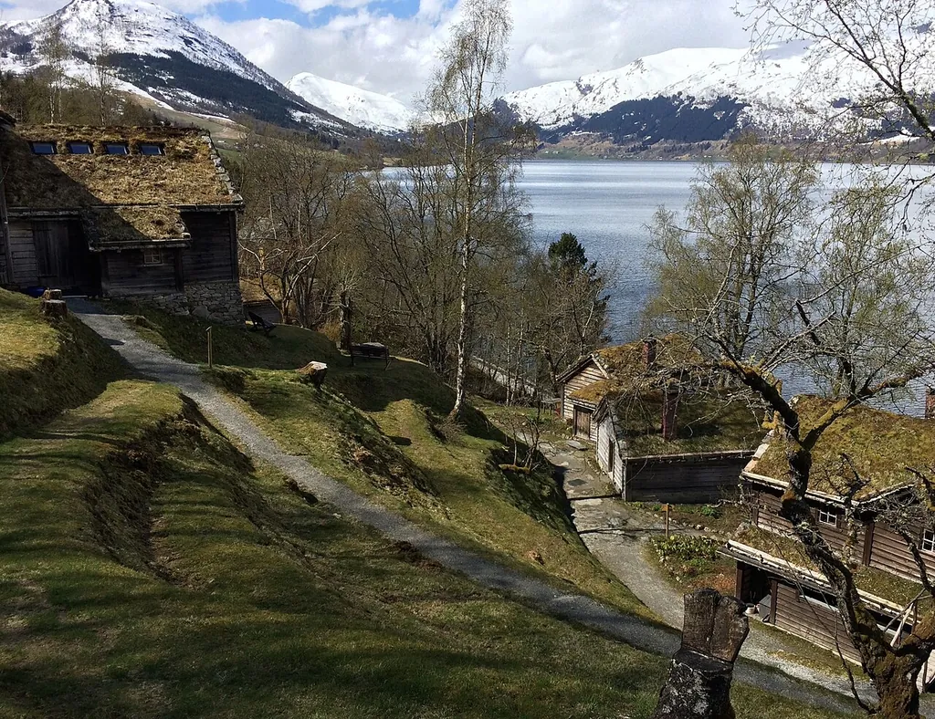 Astruptunet in Vassenden