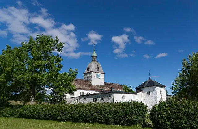 Austråttborgen in Opphaug