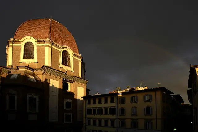 Basilica di San Lorenzo in Florenz – Bild 3 von 7