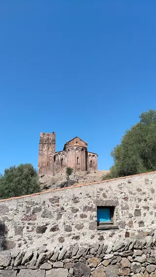 Basilica di Sant'Antioco di Bisarcio in Ozieri – Bild 2 von 4