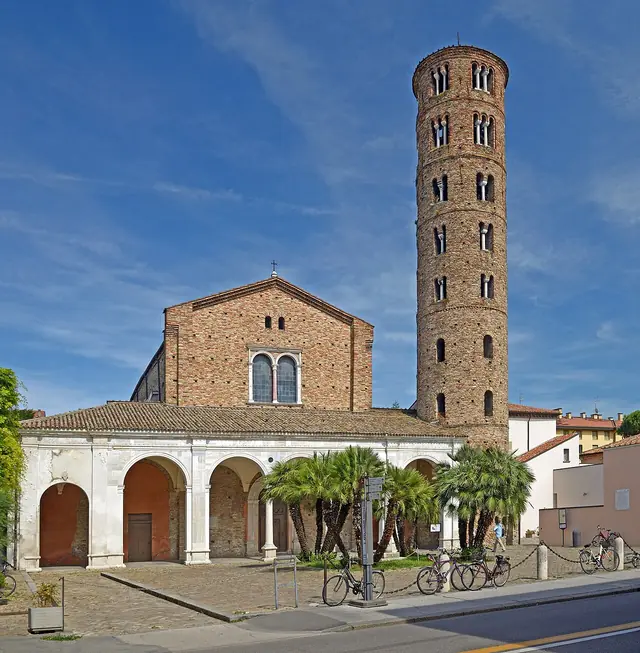 Basilica di Sant'Apollinare Nuovo in Ravenna