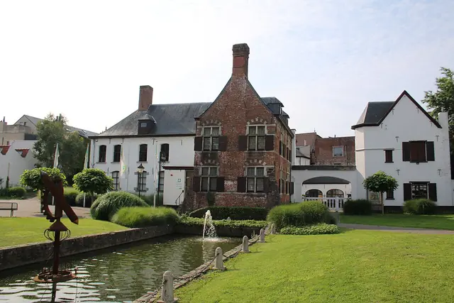 Belevingscentrum Hoge Mote in Ronse