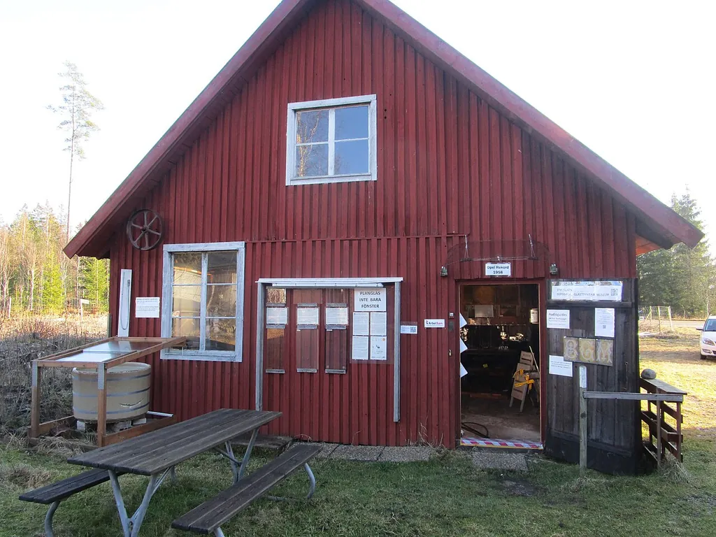 Bergdala glastekniska museum in Hovmantorp