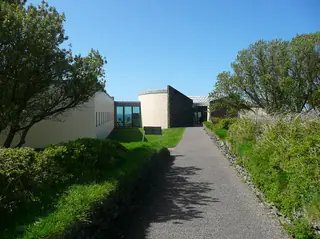 Ionad an Bhlascaoid – The Blasket Centre in Dún Chaoin