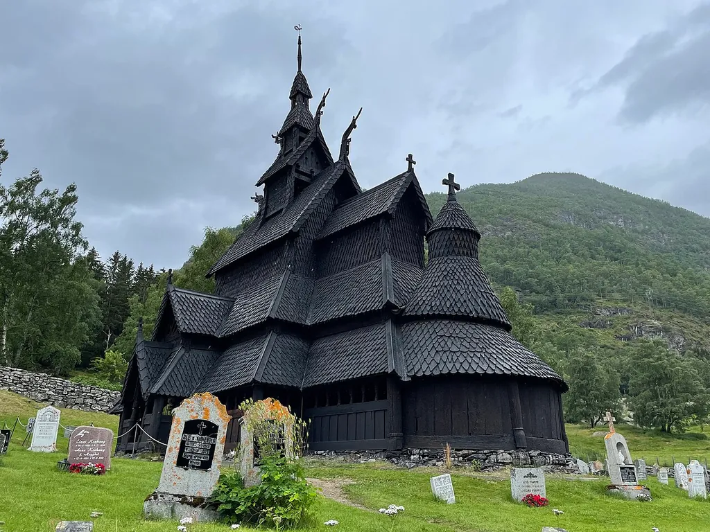 Borgund stavkyrkje – Bilde 2 av 8