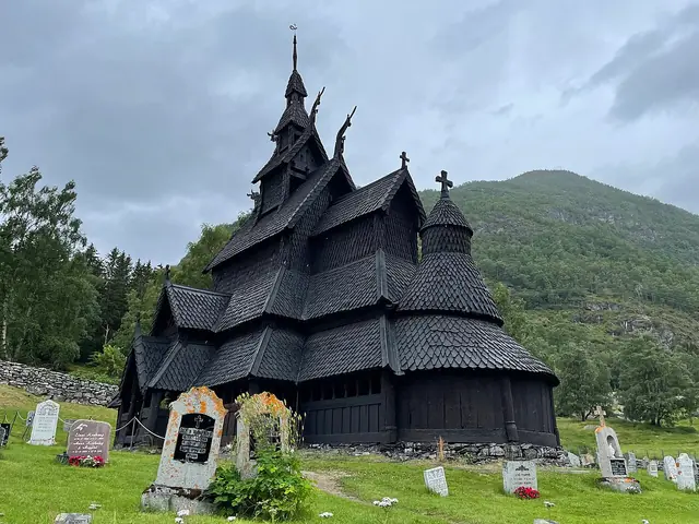 Borgund stavkyrkje – Bilde 2 av 8