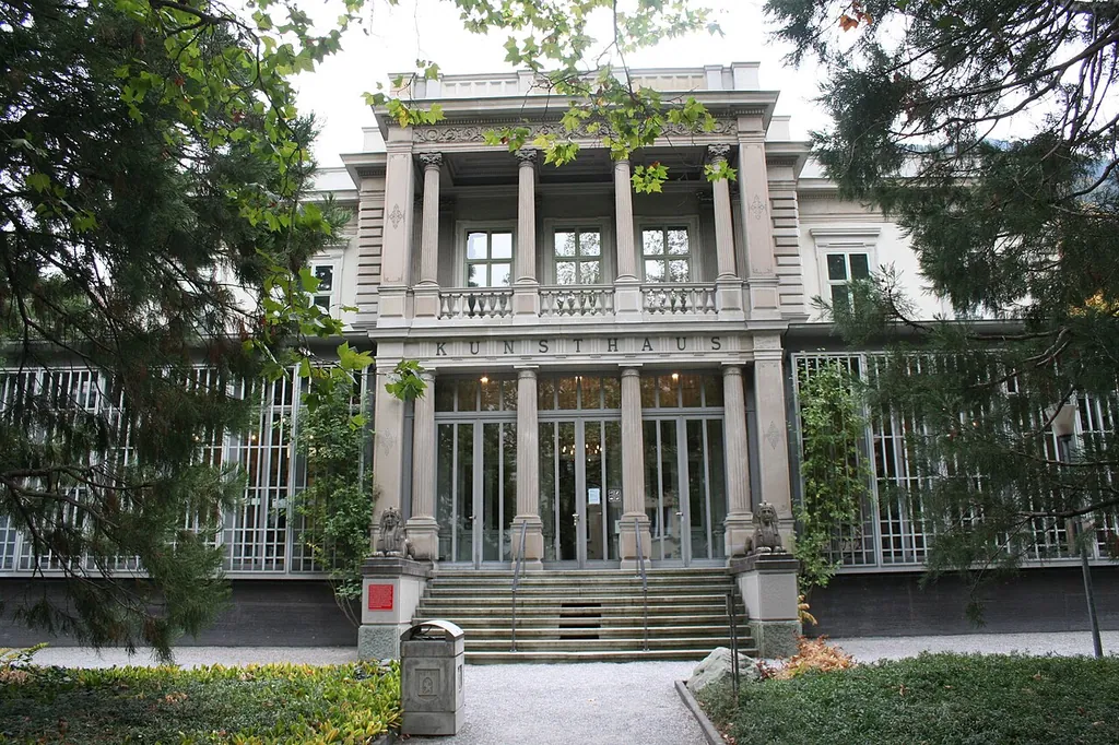 Bündner Kunstmuseum in Coire – Photo 2 sur 2