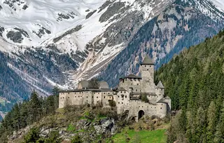 Burg Taufers in Campo Tures – Foto 2 di 5