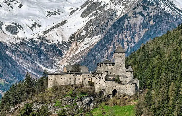 Burg Taufers in Campo Tures – Foto 2 di 5