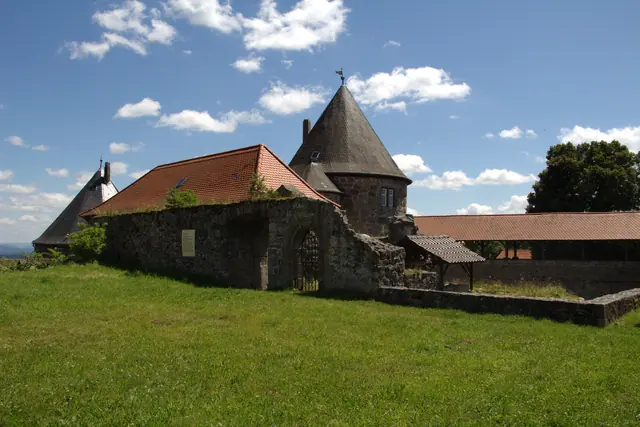 Burg Herzberg in Breitenbach am Herzberg