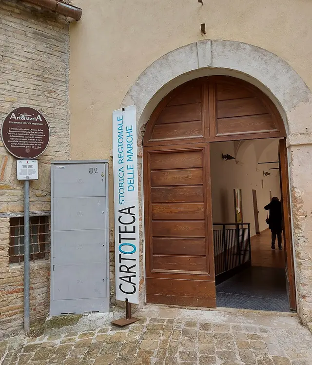 Cartoteca storica delle Marche in Serra San Quirico