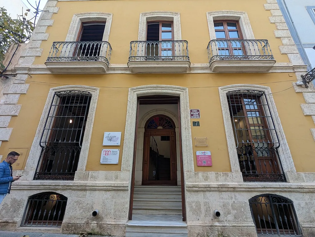 Casa del Poeta José Ángel Valente in Almería