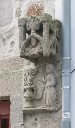 Casa dos Nichos – Núcleo Museológico de Arqueologia in Viana do Castelo