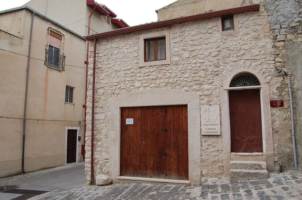 Casa museo Carmelo Cammarata in Bivona