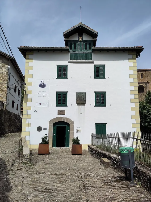 Casa Museo Julián Gayarre in Roncal