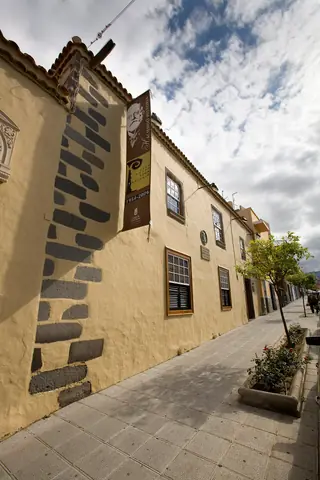 Casa-Museo León y Castillo in Telde