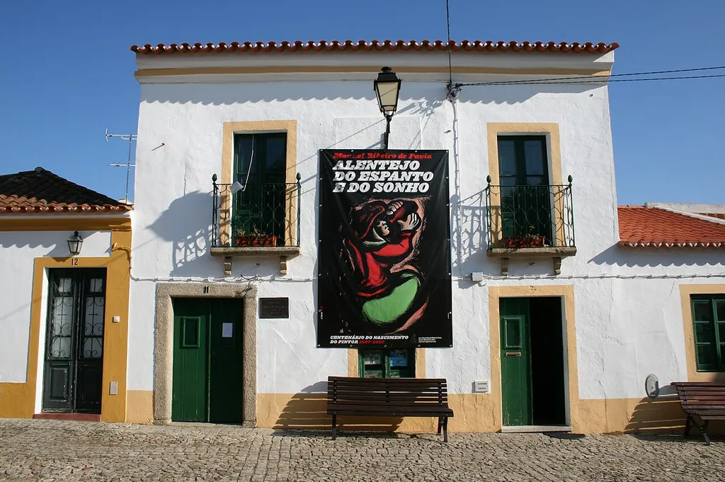 Casa-Museu Manuel Ribeiro de Pavia in Mora