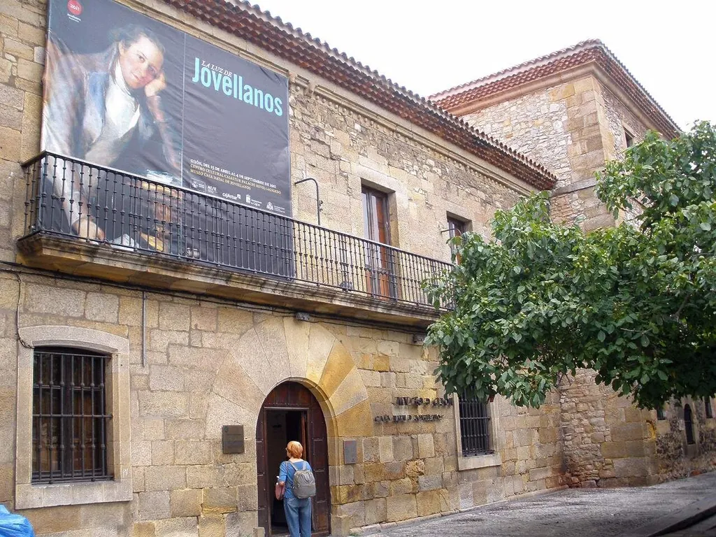 Casa Natal de Jovellanos in Gijón