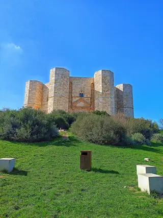Castel del Monte in Andria – Photo 3 of 9