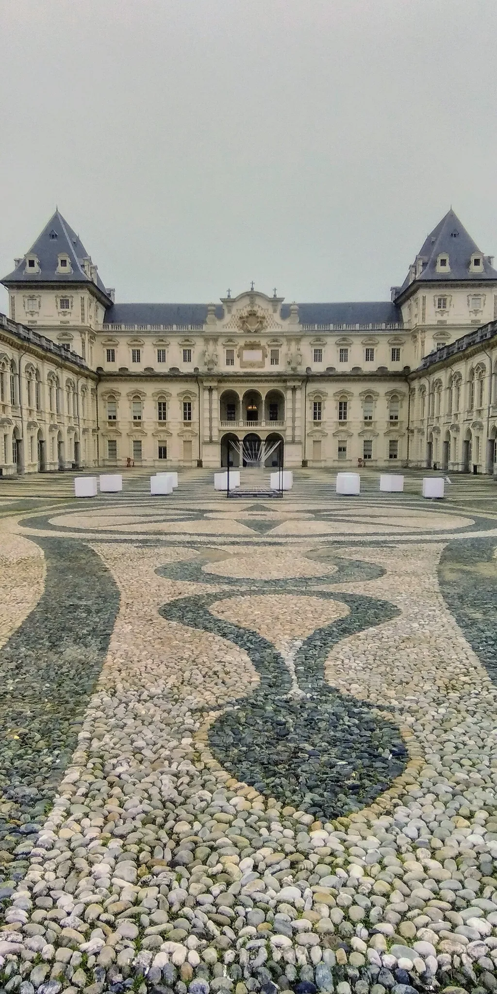 Castello del Valentino in Turin – Photo 5 of 8
