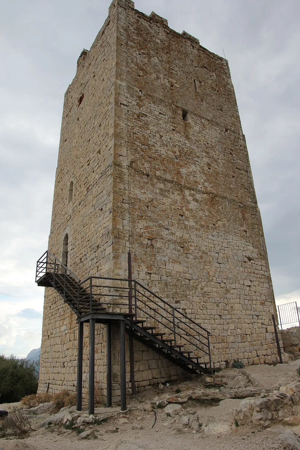 Castello della Fava in Posada