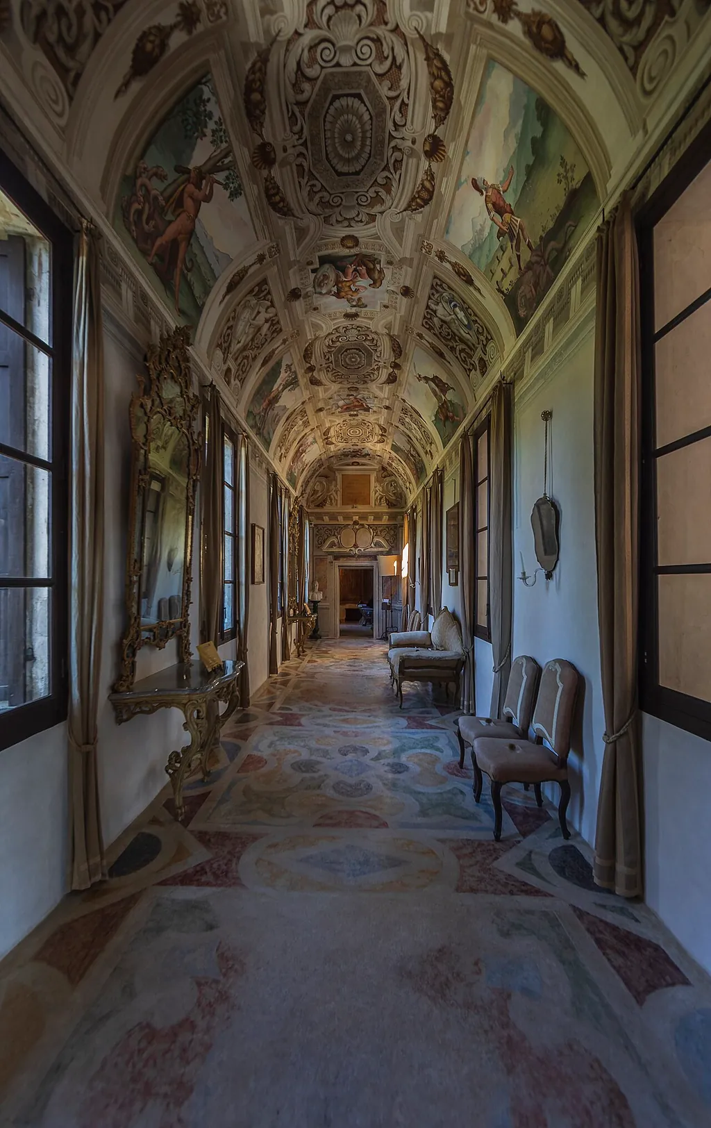 Castello della Manta – Bild 4 von 8