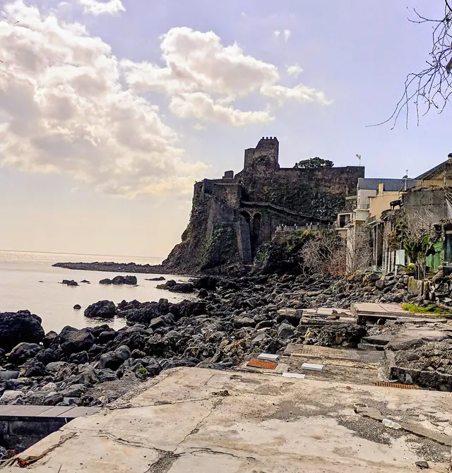 Castello Normanno di Aci Castello – Photo 3 of 7