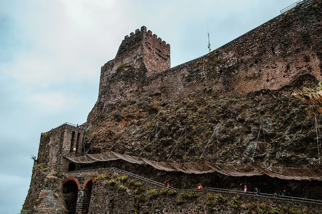 Castello Normanno di Aci Castello – Photo 7 of 7