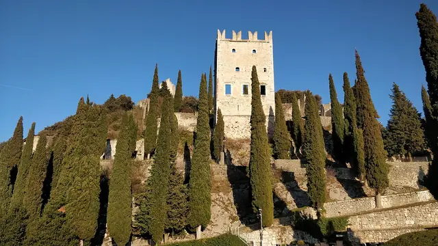 Castello di Arco – Photo 2 of 5