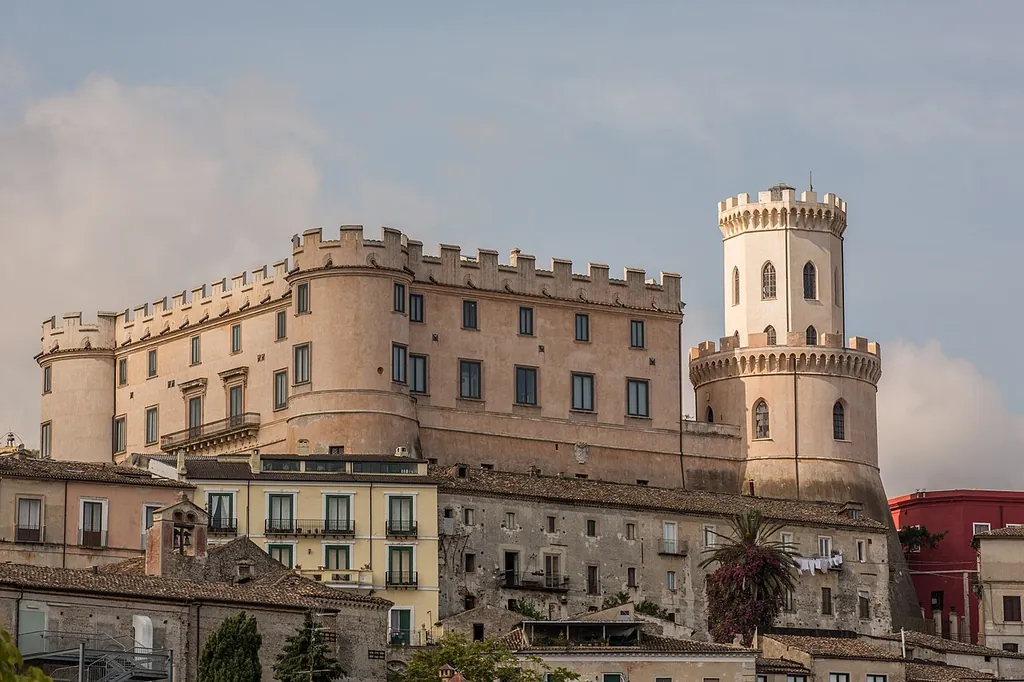 Castello di Corigliano Calabro in Corigliano-Rossano