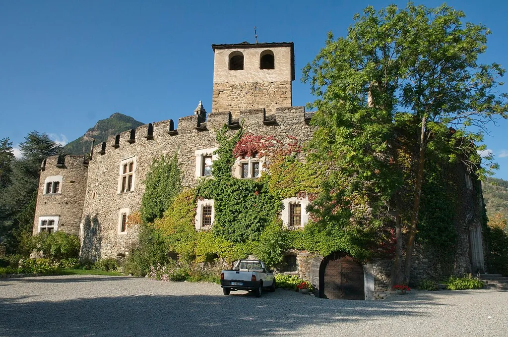 Castello di Introd