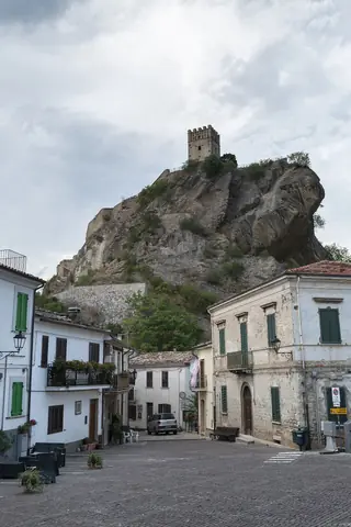 Castello di Roccascalegna – Photo 3 of 8