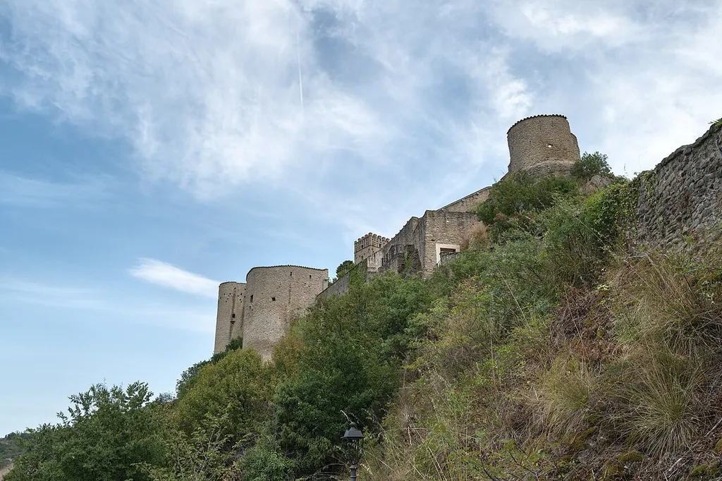 Castello di Roccascalegna – Photo 4 of 8