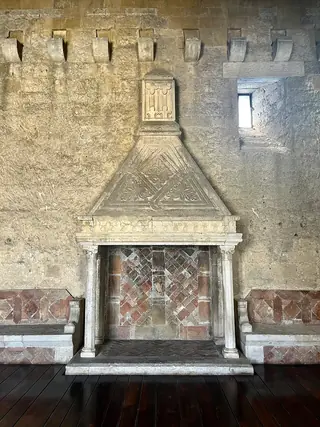 Museo Archeologico Nazionale e Castello di Gioia del Colle – Bild 4 von 6
