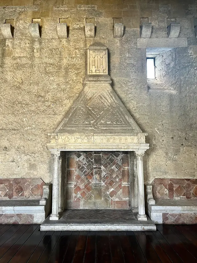 Museo Archeologico Nazionale e Castello di Gioia del Colle – Bild 4 von 6