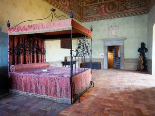 Castello Orsini-Odescalchi in Bracciano – Photo 5 of 8