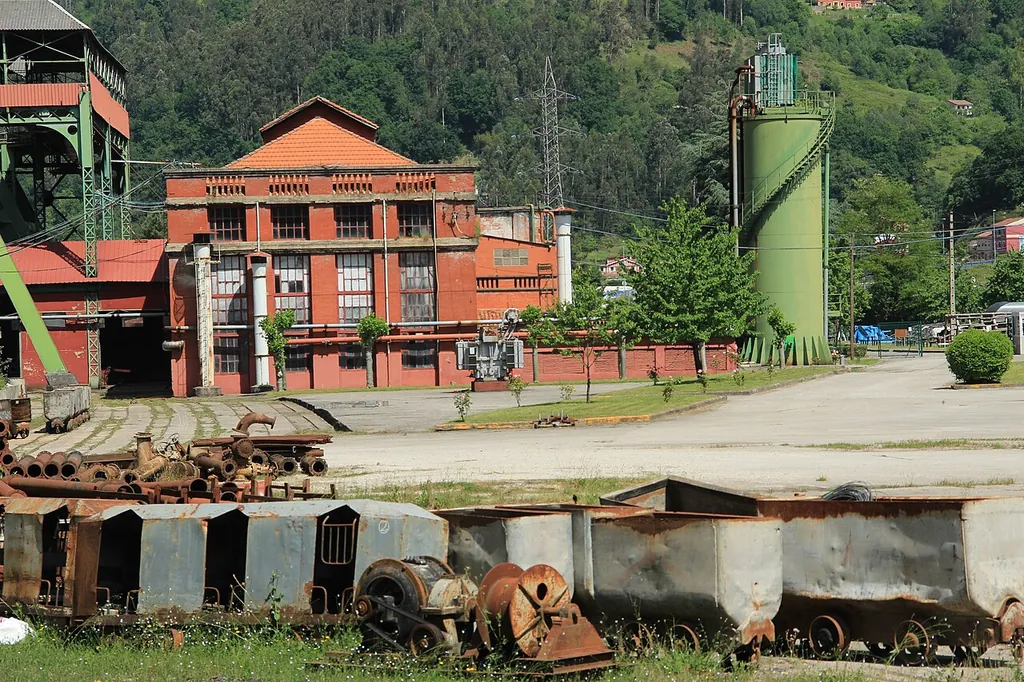 Centro de Experiencias y Memoria de la Minería in San Martín del Rey Aurelio – Foto 3 de 6