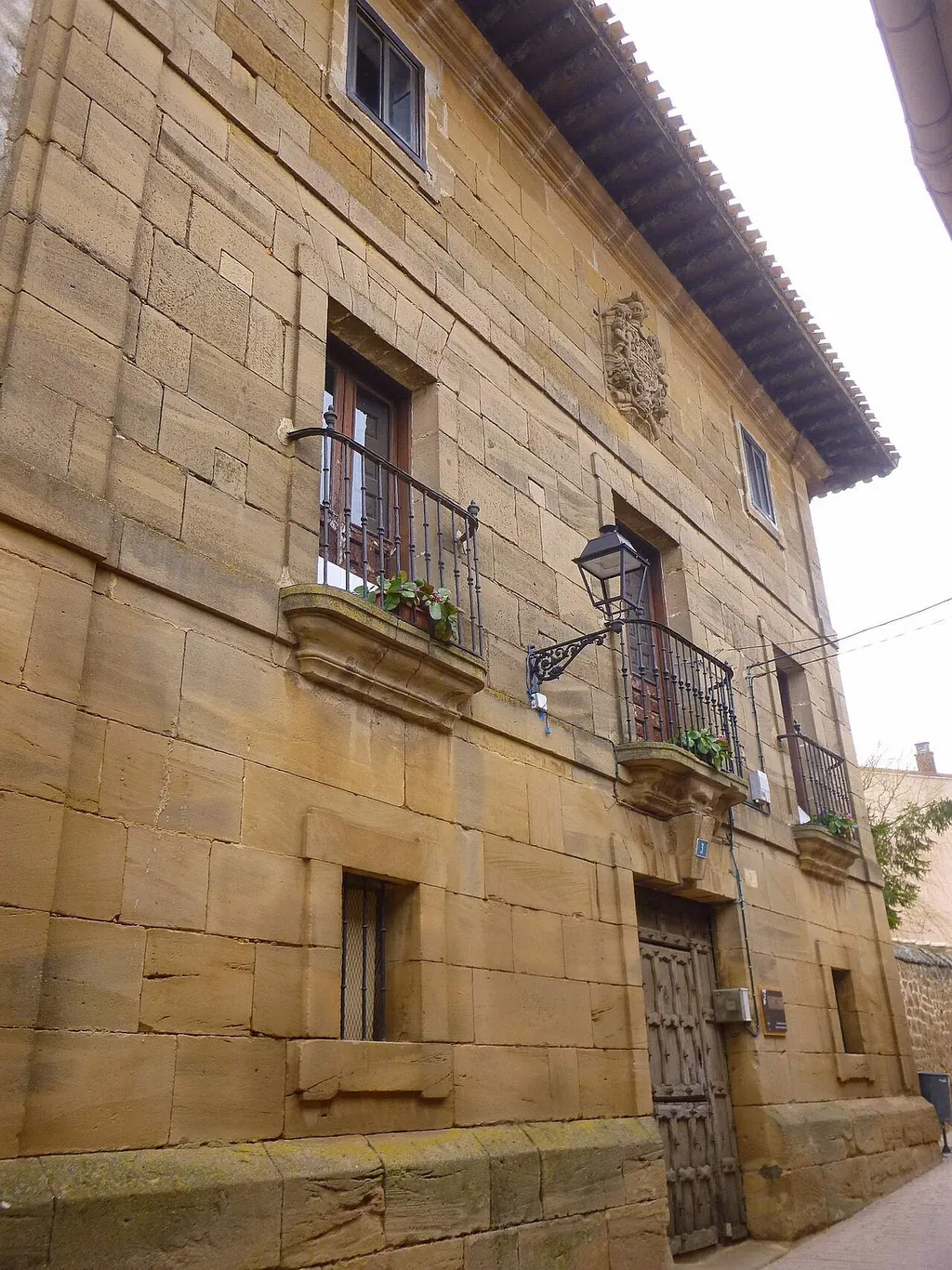 Centro de Interpretación del Alto de Castejón in Navaridas