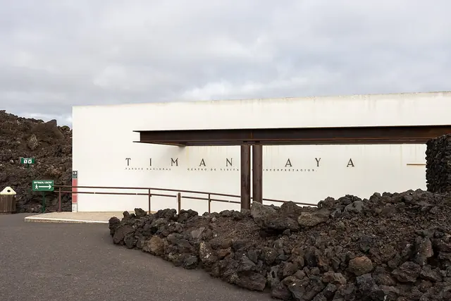 Centro de Visitantes e Interpretación de Mancha Blanca in Tinajo